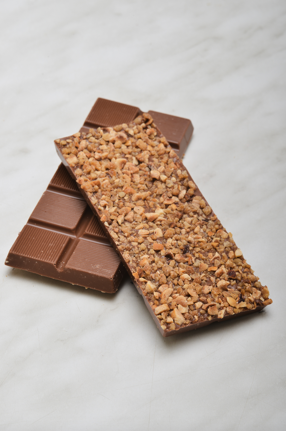 Chocoladereep met topping: brésilienne - melkchocolade 45g (uit collectie)