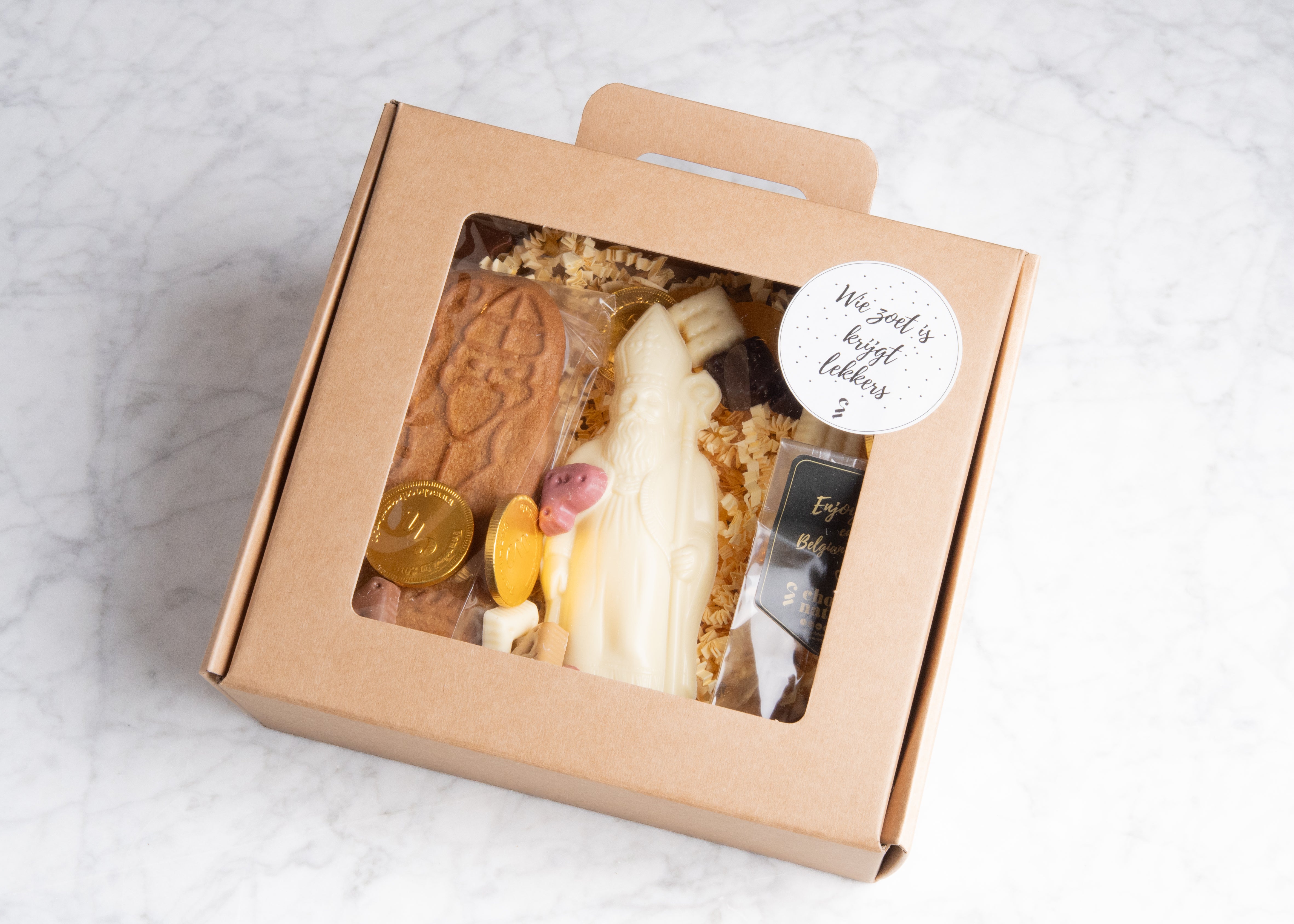 Sinterklaaspakket 8 met witte Sinterklaas