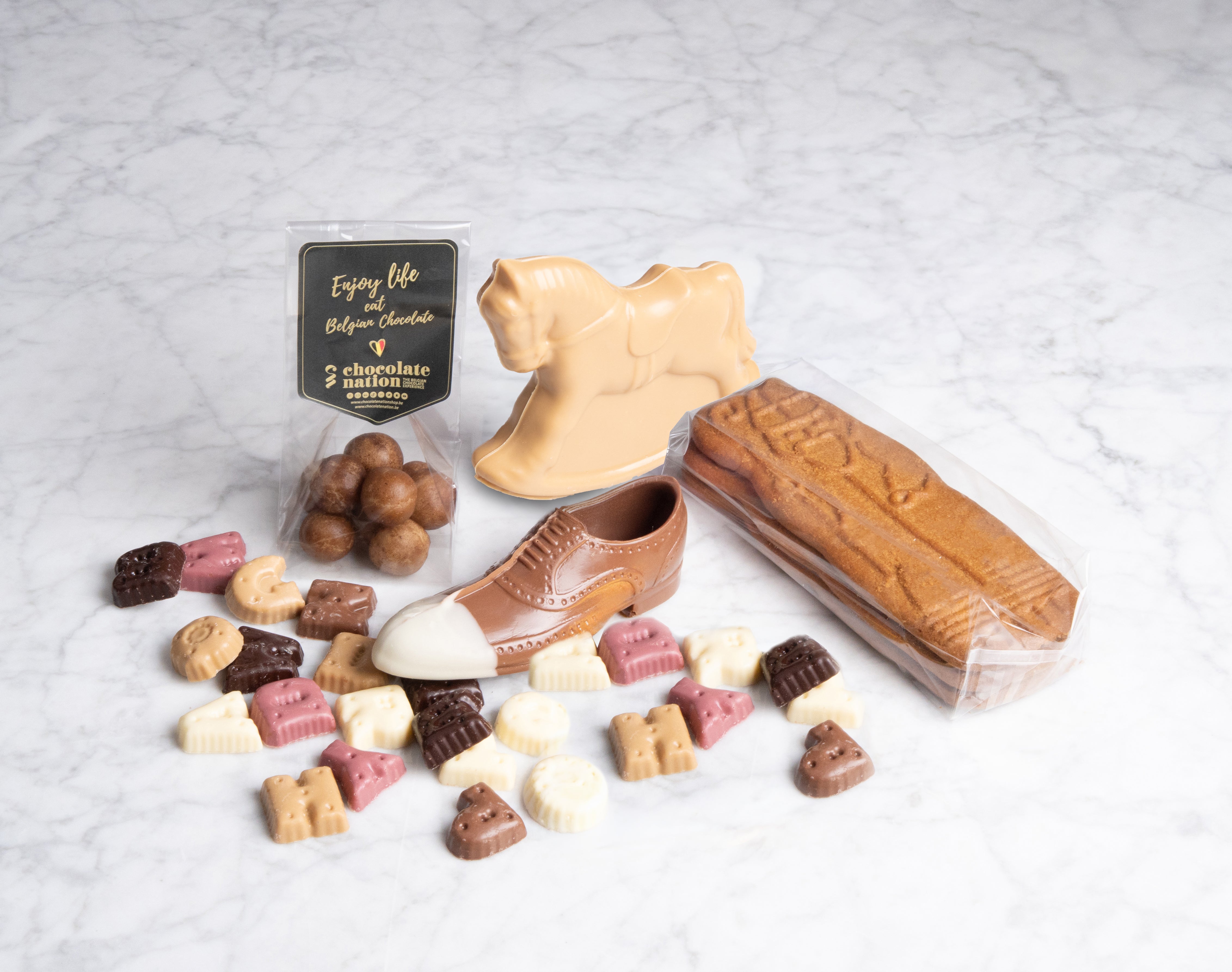 Sinterklaaspakket 9 met Gold hobbelpaardje