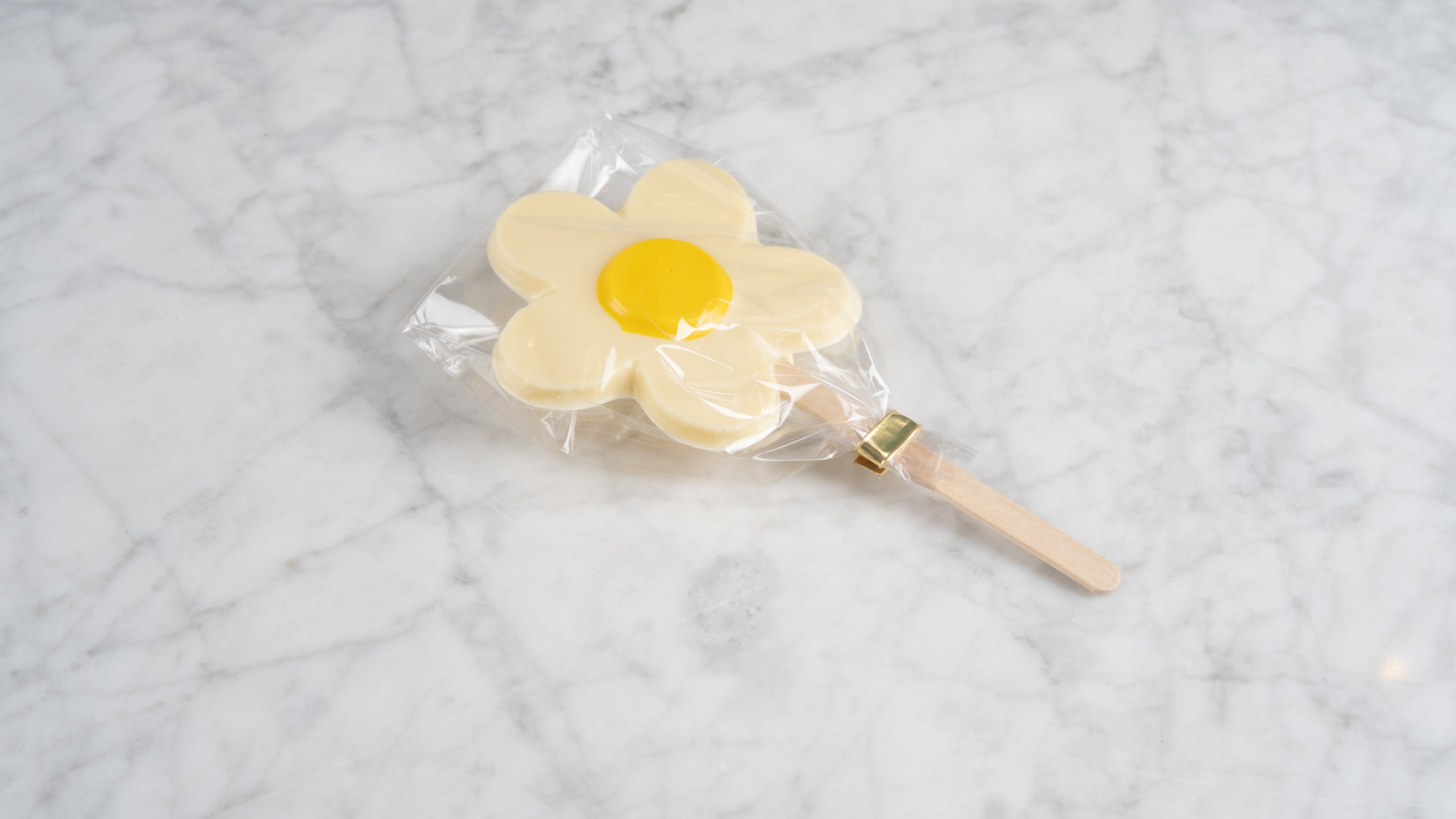 Flower on a stick - small