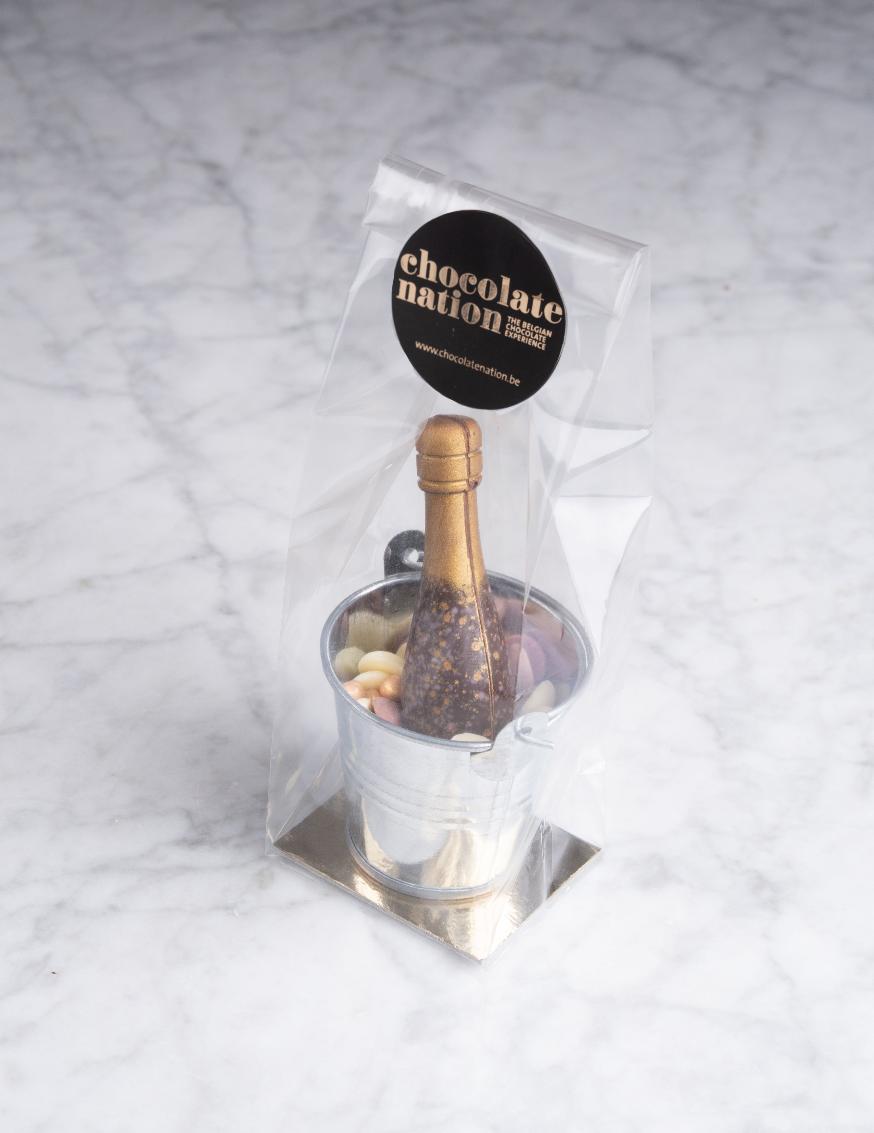 Champagne fles praline in ijsemmertje