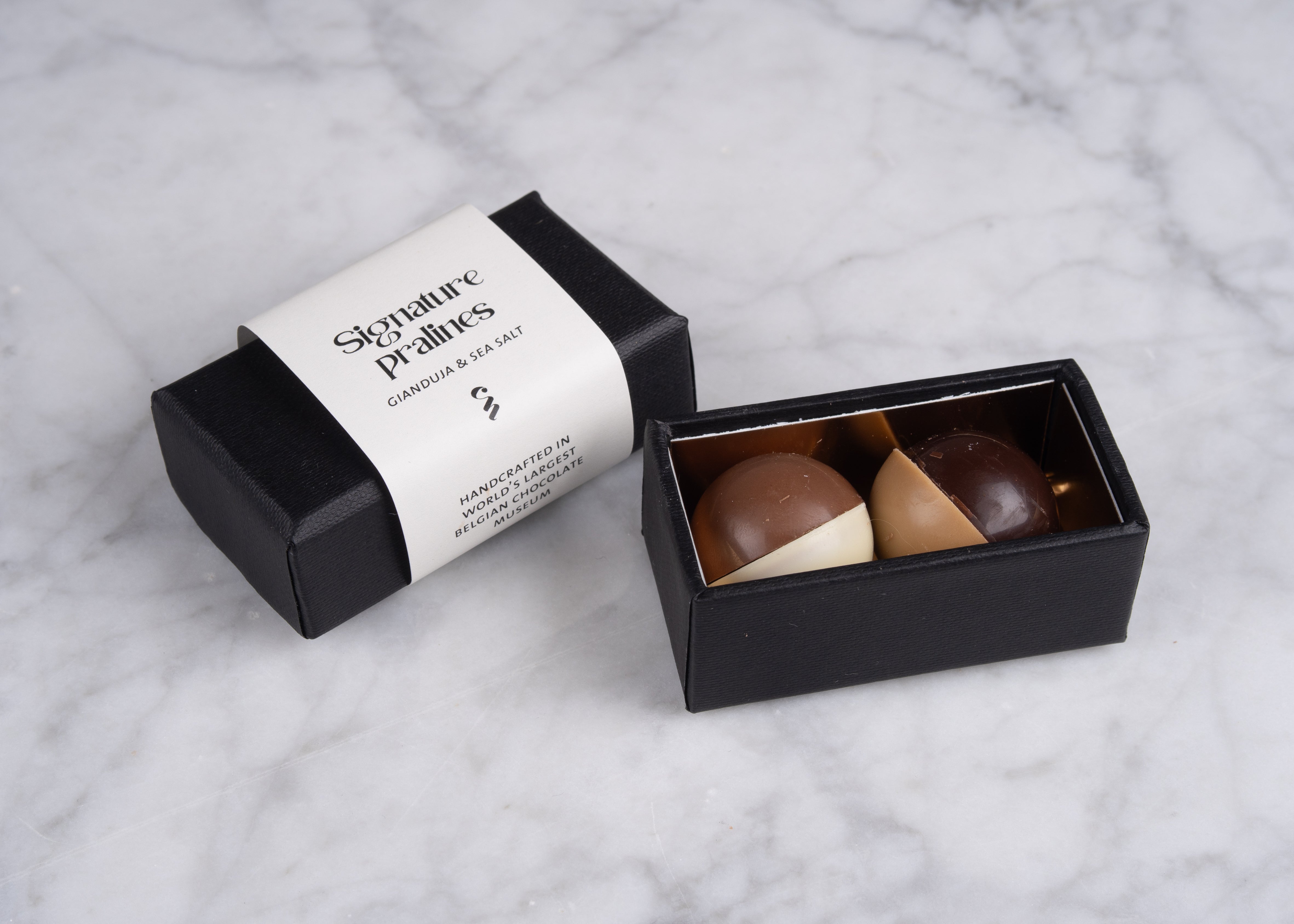 Chocolate Nation: Signature pralines mini mix