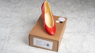 Pumps witte chocolade met rood