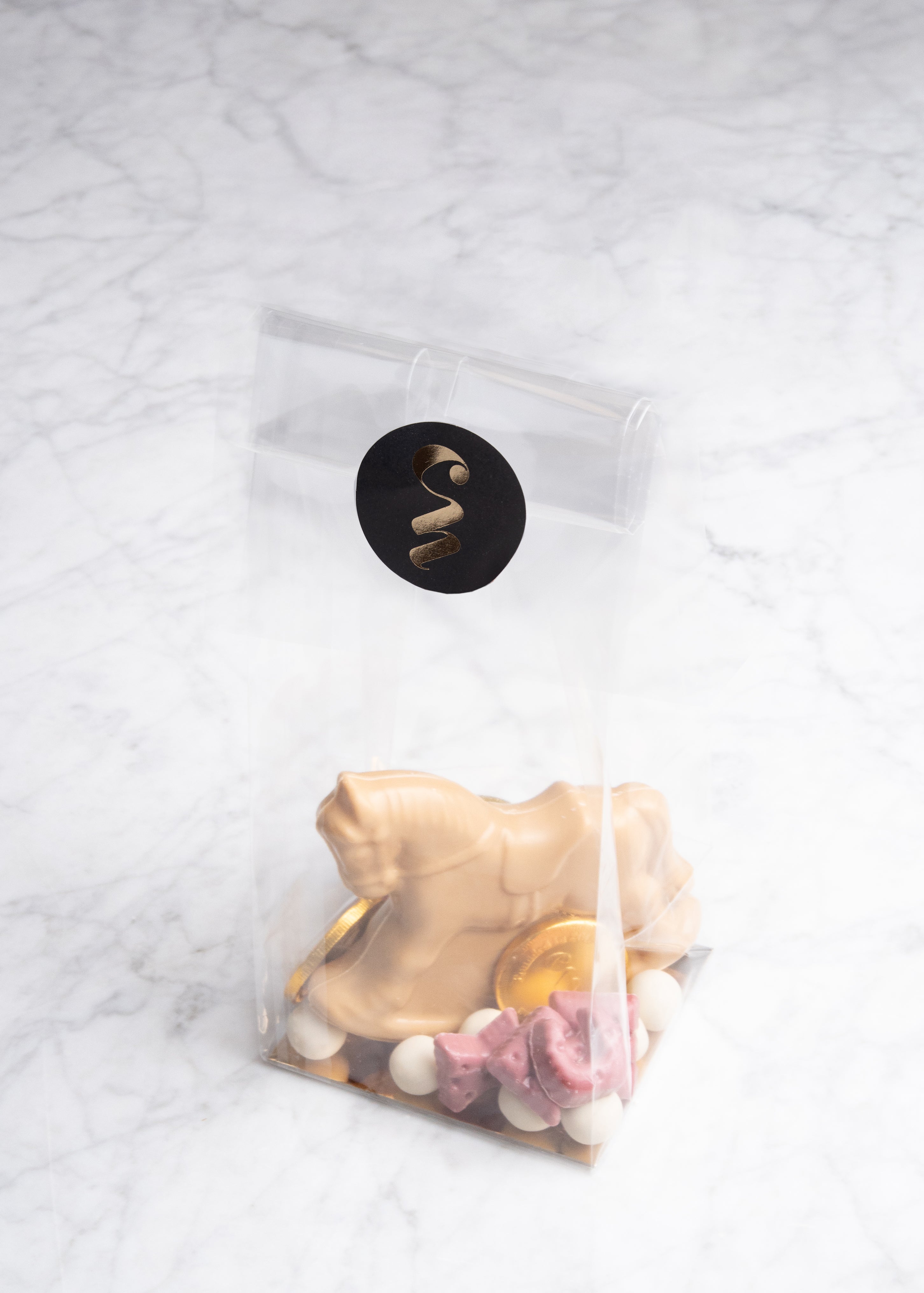 Sinterklaaspakket 2 met Gold hobbelpaardje